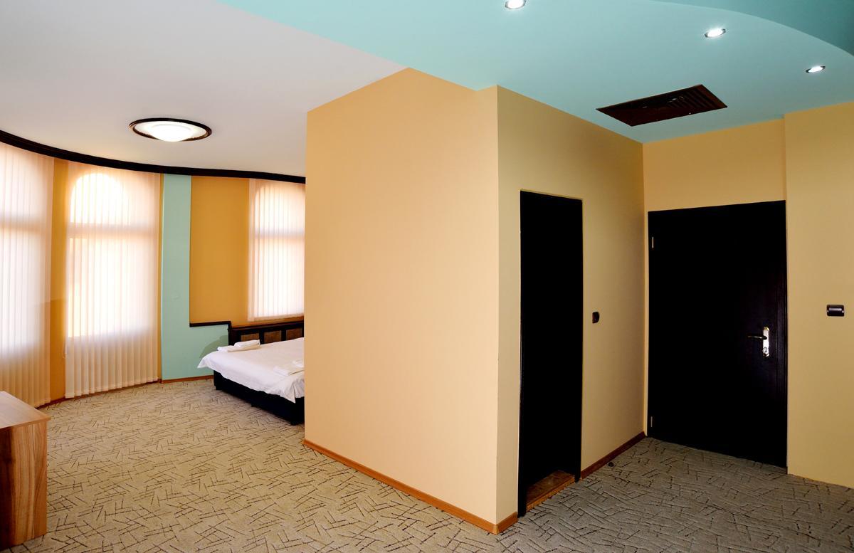 פלבן Hotel Cascade מראה חיצוני תמונה