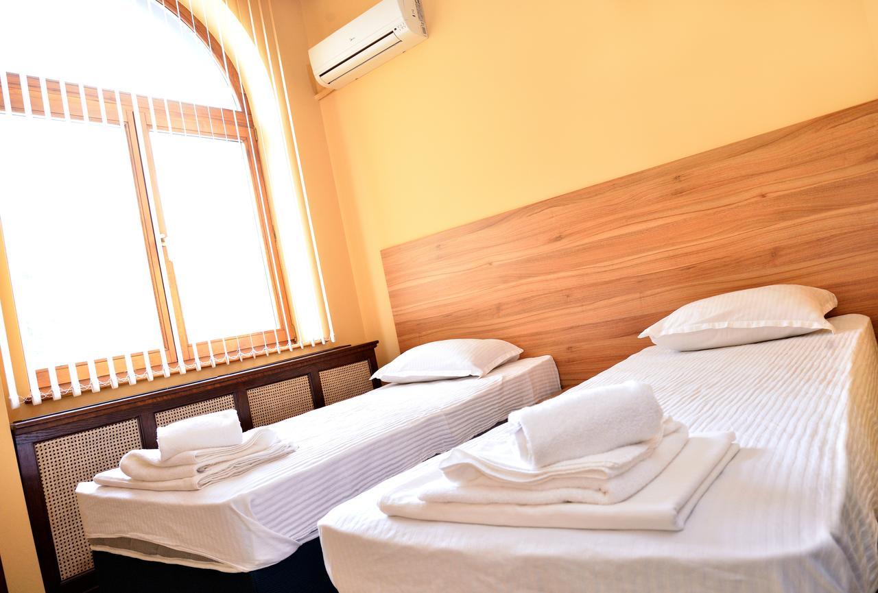 פלבן Hotel Cascade מראה חיצוני תמונה